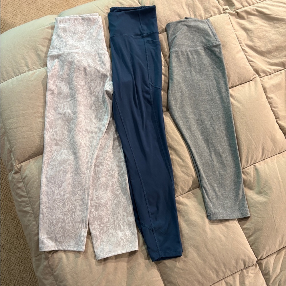Women’s Medium Active Leggings — Navy, Light Gray Marble, Heather Gray. Three